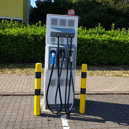 Rammschutzpfosten XXL, zum Einbetonieren, gelb/schwarz aus Stahl